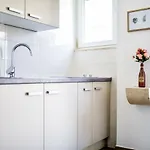 Apartment Bliss *