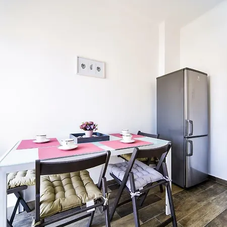 Bliss Apartment *